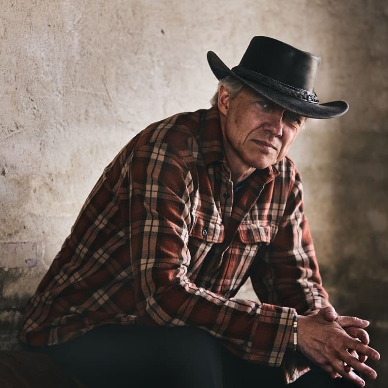 Williams cowboy hat i kraftig Sort læder - Fladt design L