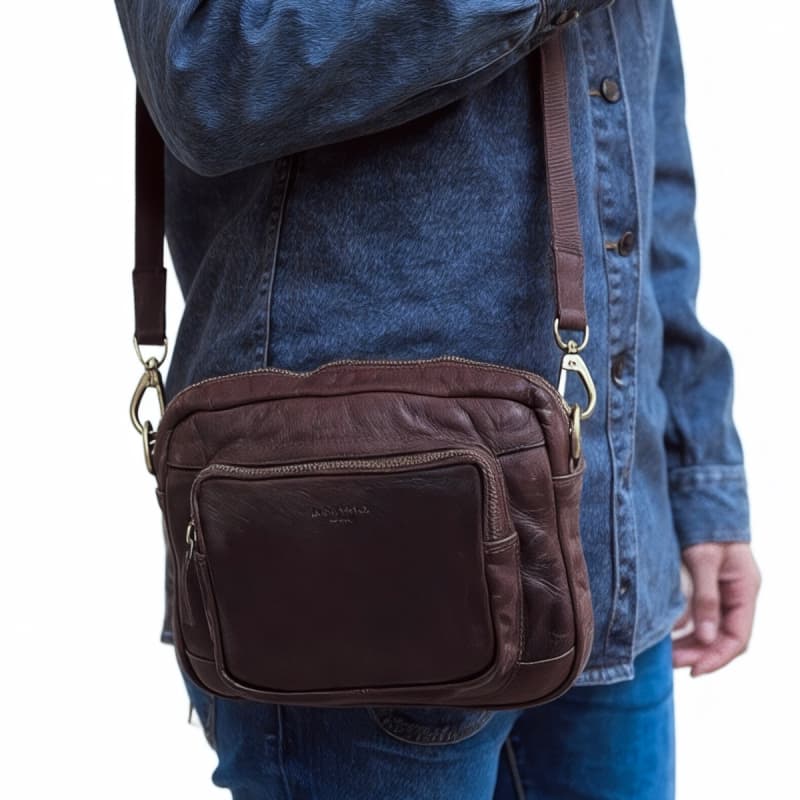 Dayton crossbody taske i brun bøffelskind - Herre - Montana