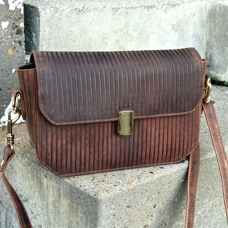 Santiago skuldertaske - To remme - Hunter brun bøffel - Leather design