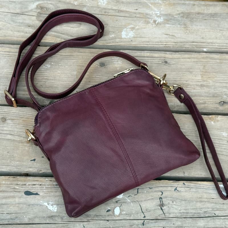 Liva skuldertaske og clutch i en - Vinrød skind - Dame - Orchid