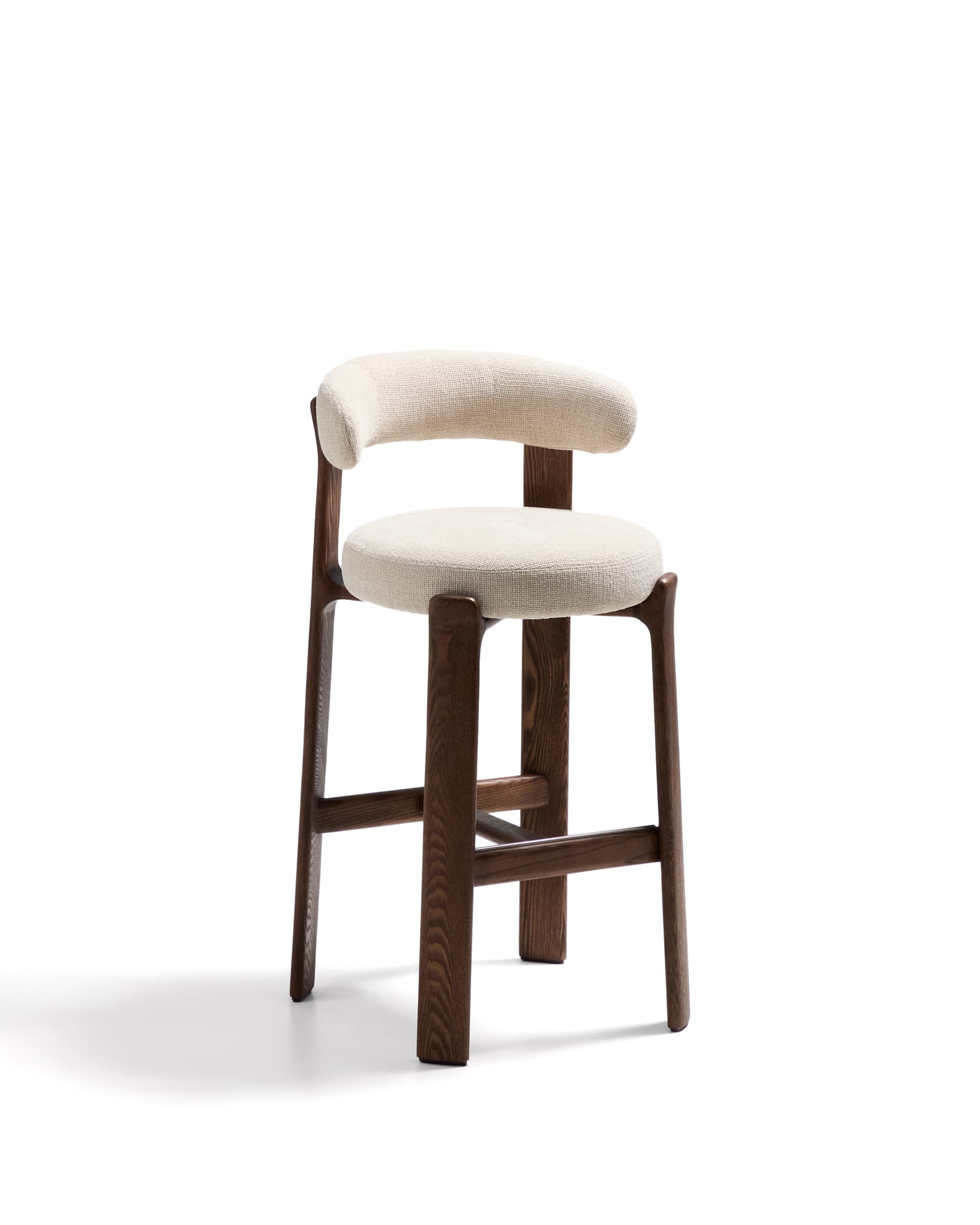 KAVE HOME Granitpall i beige chenille och massivt askträ med valnötsfärgad finish FSC 100% 75