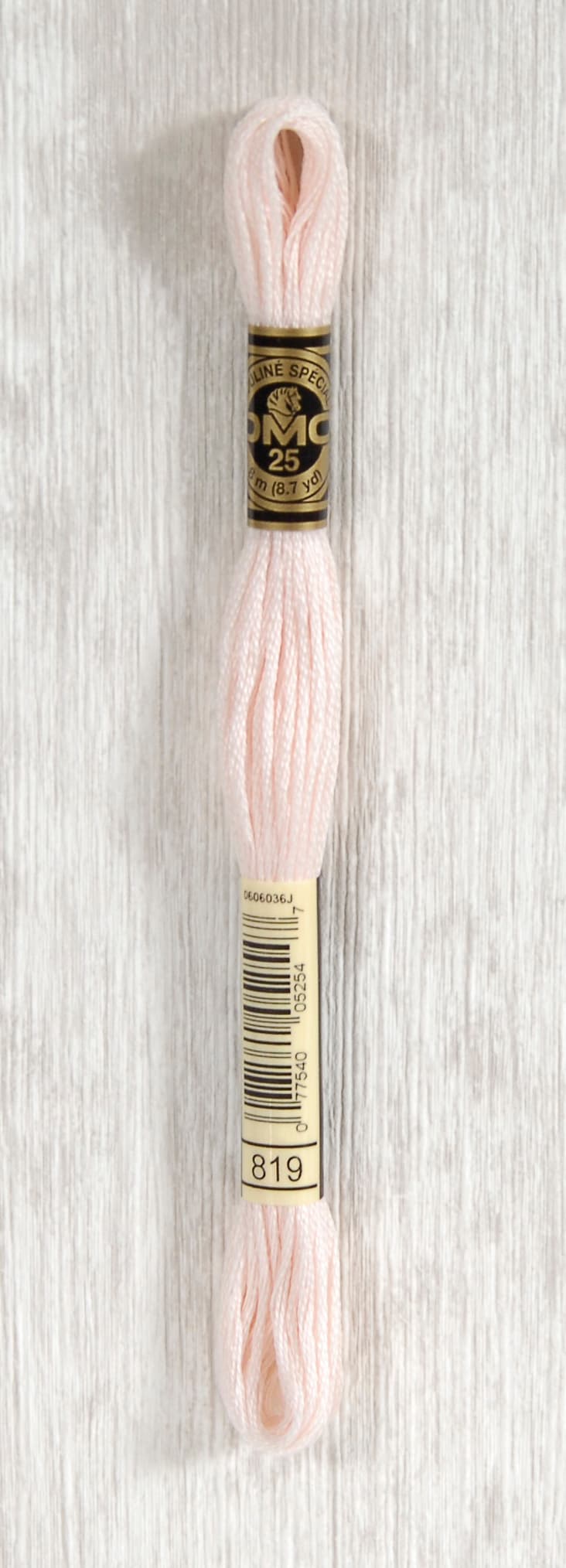 DMC Mouliné Spécial 25 Broderigarn - Färg 819