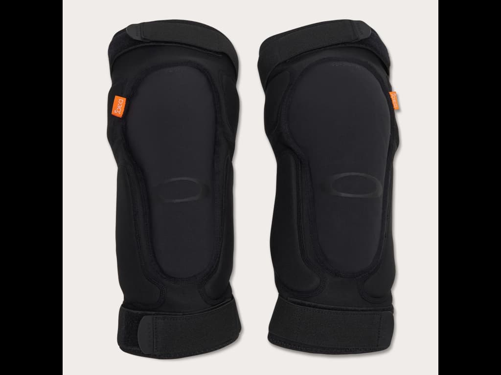 Oakley Drop In D30 - Knæbeskyttere - Blackout - Str. L