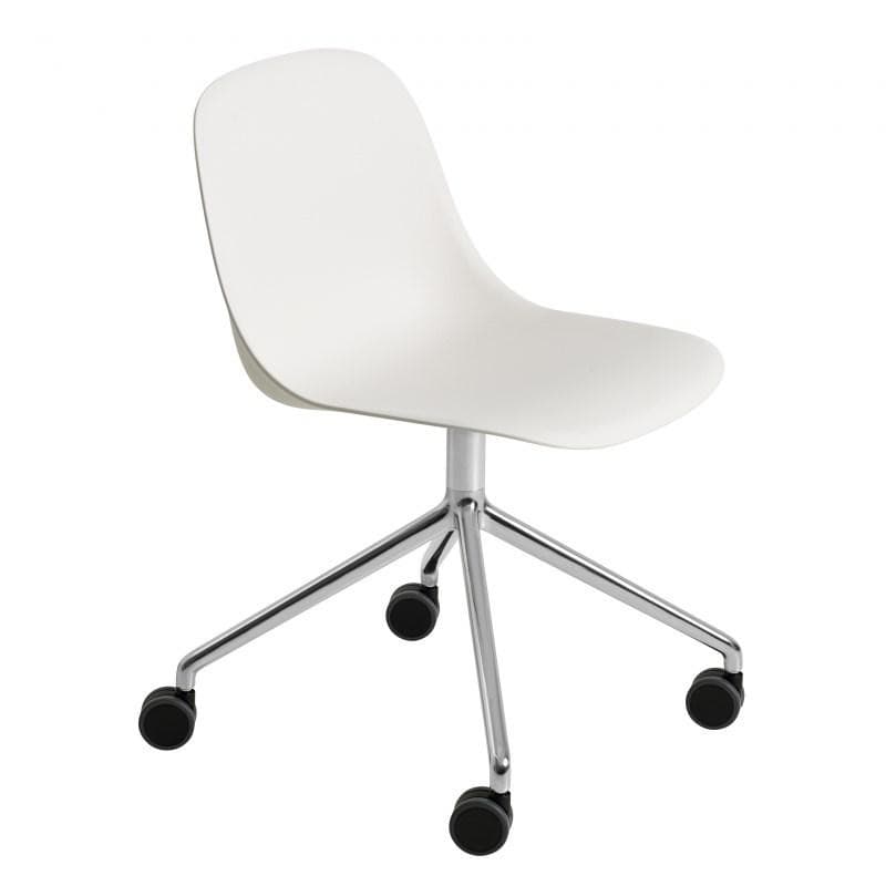 Muuto Fiber Side Chair Dreje- og Hjulstel Plast Natural Hvid/Hvid