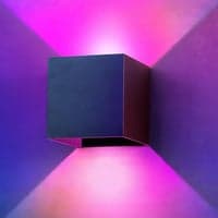 LEDlife RGB+CCT CUBIC 6W vglampe - Tuya Smart, sort, firkantet, op/ned, justerbar, inde/ude, IP65, inkl. lyskilde